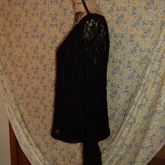 Lace Top - Picture 4 of 7